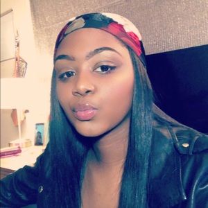 Meet your Posher, Lexie